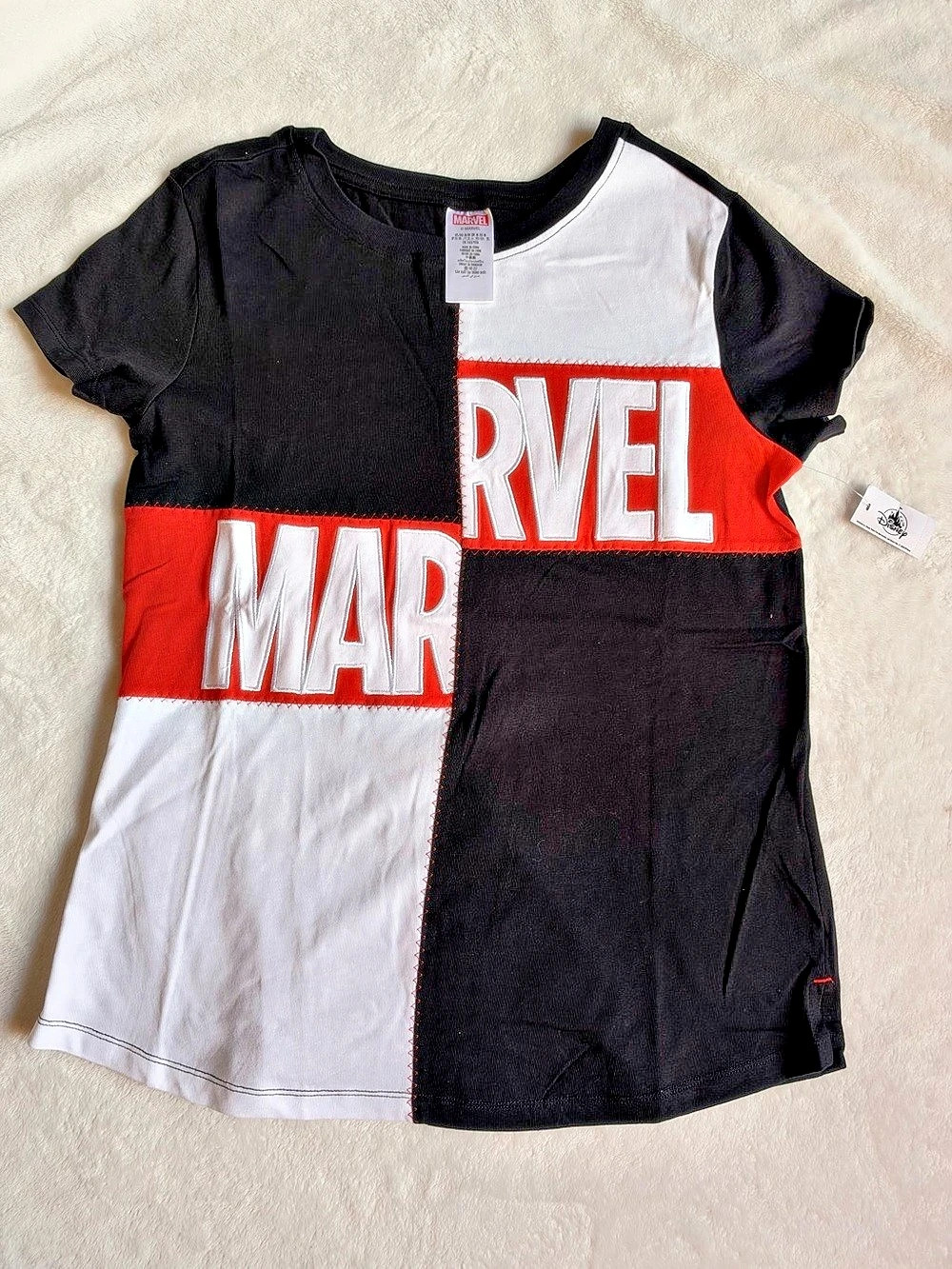 Marvel Graphic Color Block Tee Size Woman’s Medium NWT
